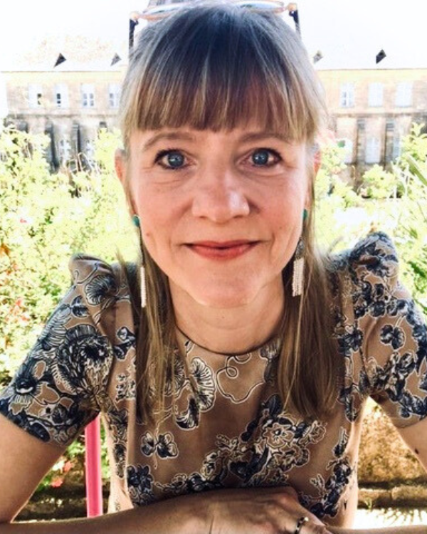 Marina Pommier (Hungary)