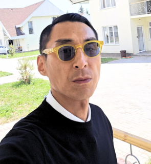 Jung Hun Lee